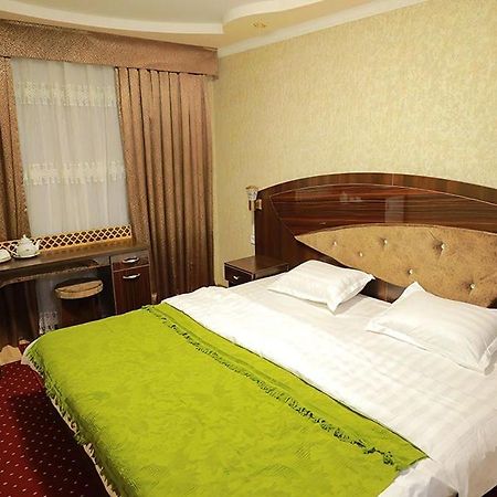 Reikartz Surxon Termez Hotell Exteriör bild
