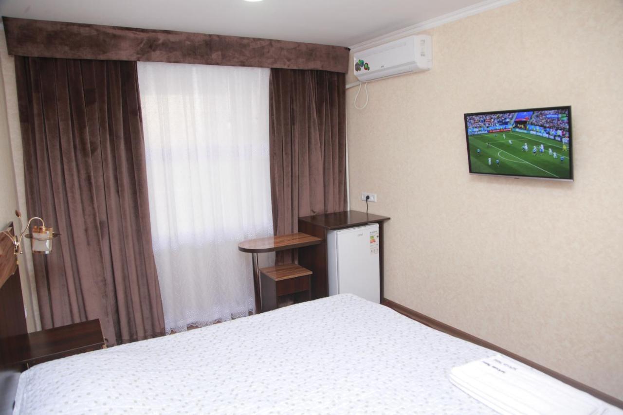 Reikartz Surxon Termez Hotell Exteriör bild