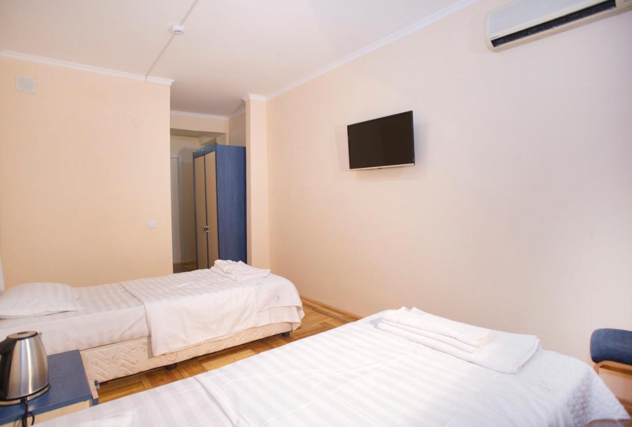 Reikartz Surxon Termez Hotell Exteriör bild