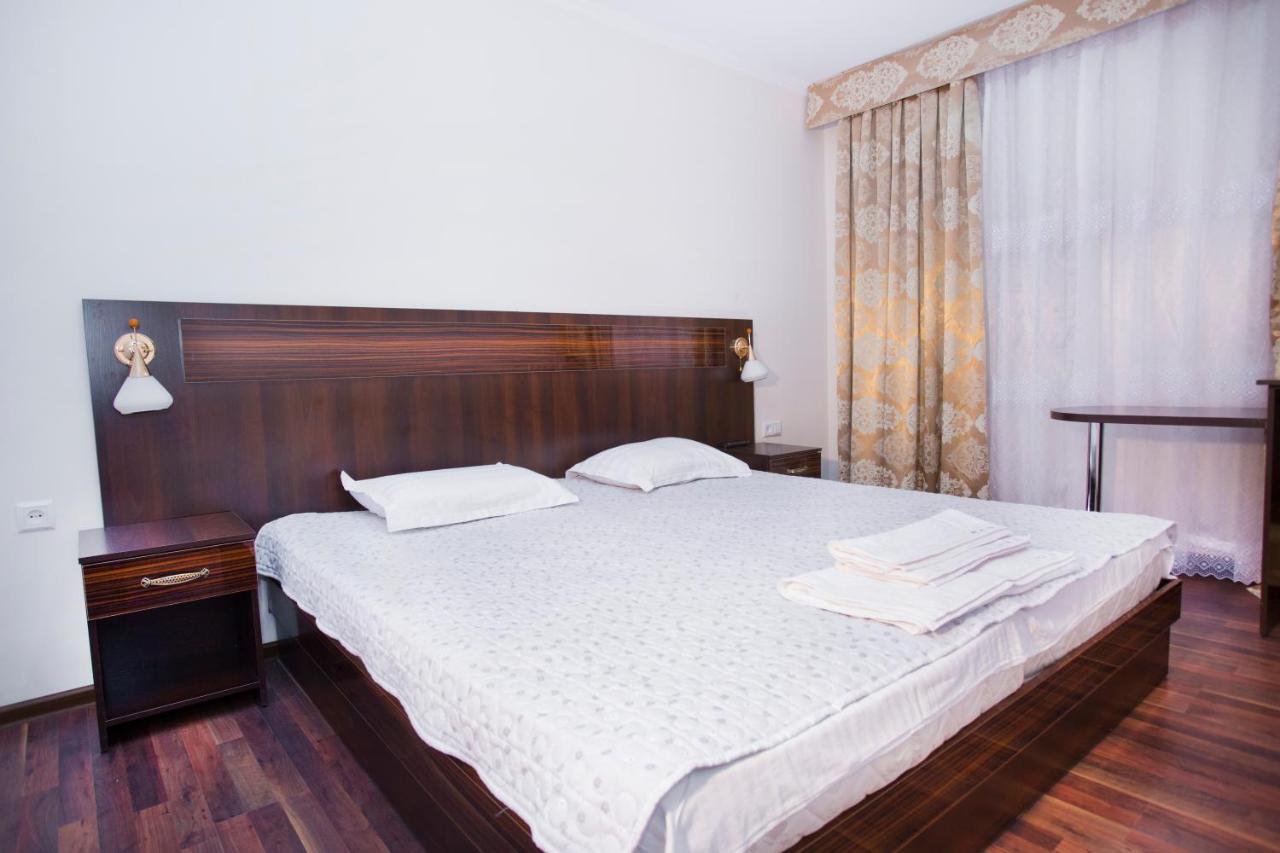 Reikartz Surxon Termez Hotell Exteriör bild